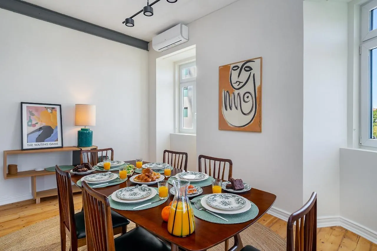 Appartamento Whome - Brand New Luxury 4-Bed With Riverside Views & Ac Lisbona