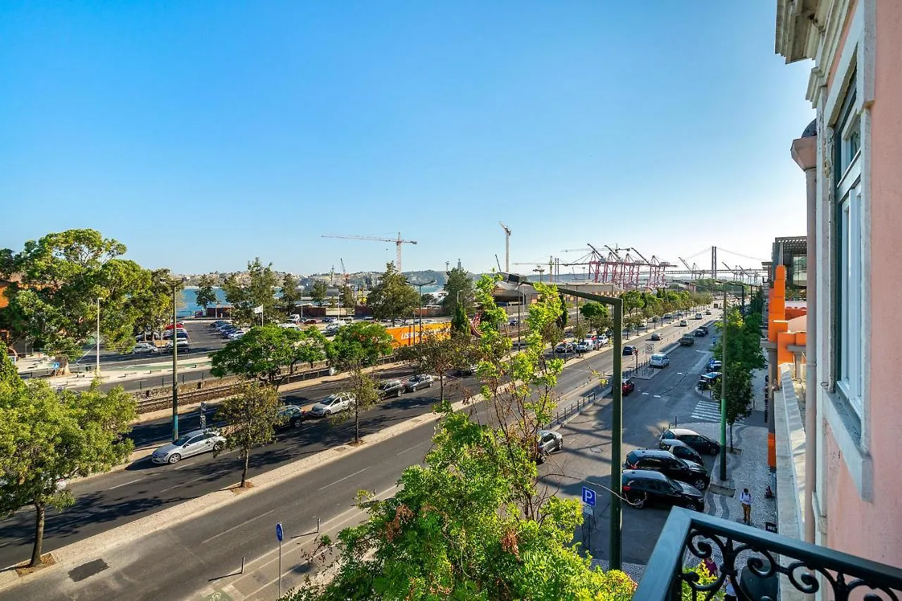 Whome - Brand New Luxury 4-Bed With Riverside Views & Ac Lisbona Appartamento